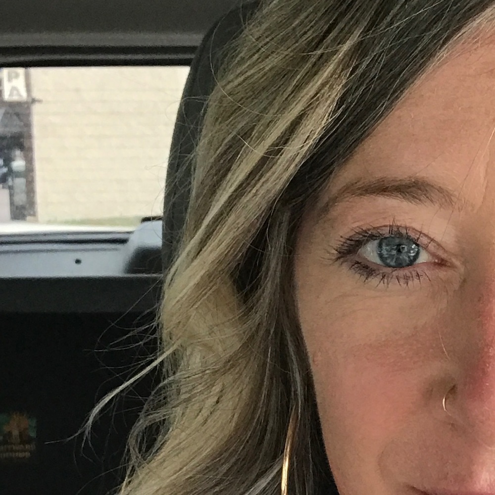 Meet your Posher, Christin